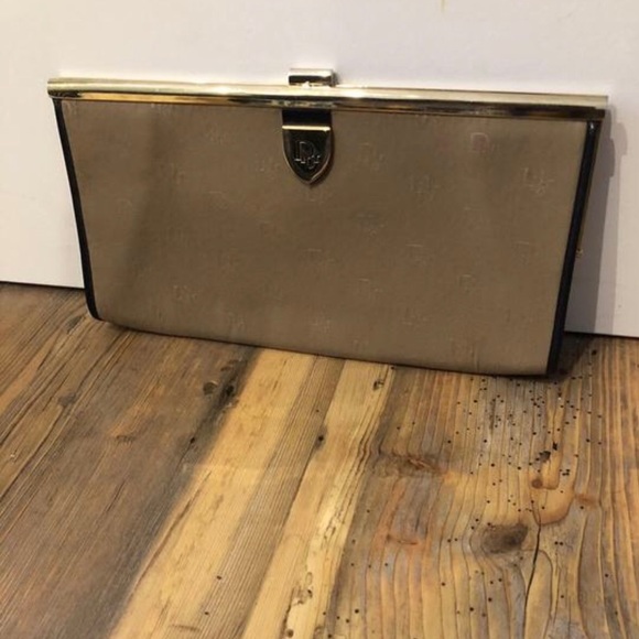 Authentic Vintage Christian Dior Clutch | Circa 1970’s (Authenticated) - Picture 8 of 16